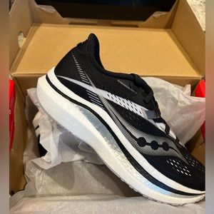 Saucony Endorphin Pro 2